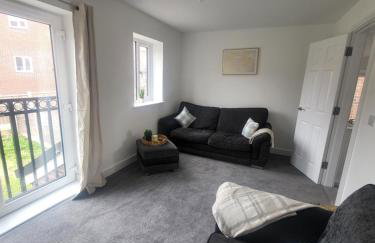 New Build 3-Bed in Rotherham Fast WiFi, Garden & Driveway - Foto 16