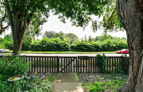 Chic Minneapolis Apt - 6 Blocks to Lake Nokomis! - Foto 12