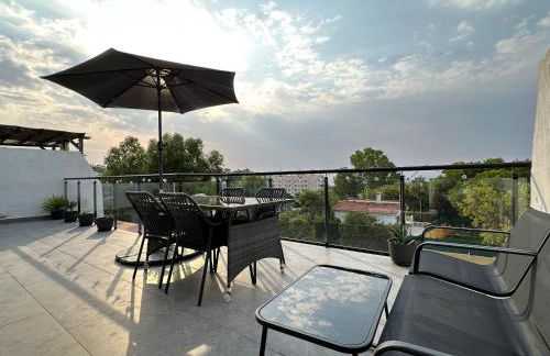 A slice of paradise in the sun with sea views - Photo 6