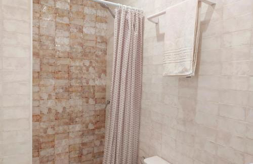 Gran adosado de esquina muy cerca de la playa en la Antilla - Foto 30