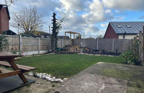 Spacious 5 bedroom house in Prestatyn, North Wales - Foto 21