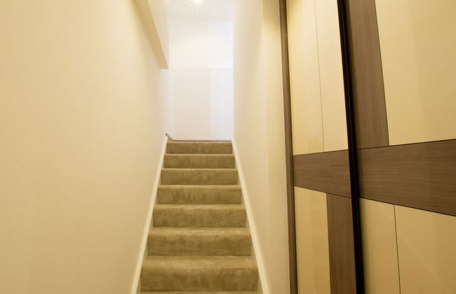 Kew Bridge by Charles Hope - Foto 8