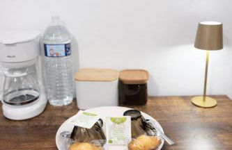 Zeus de Saint-Etienne- Elegant T2 TGV à 5min - Foto 11