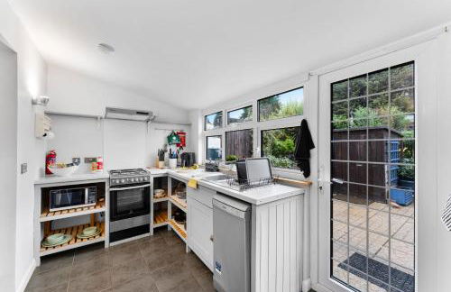 Colchester garden retreat - Ensuite & Parking - Foto 4