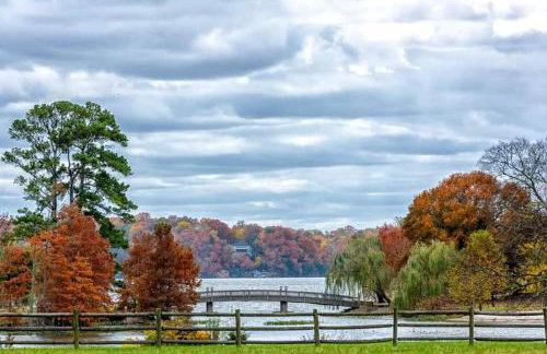 Gorgeous Tiny House with Indoor and Outdoor Lounging Space in Alabama - Foto 64