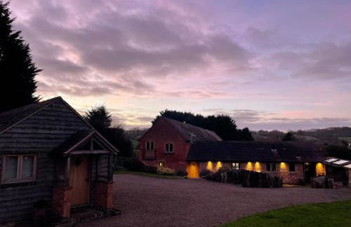Stunning rural Barn Conversion - Photo 8