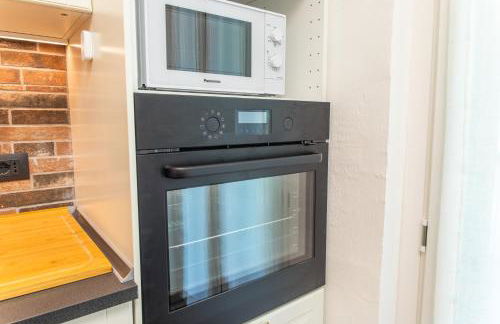 Accogliente Appartamento a pochi passi dalla Metro, San Siro e con Aria Condizionata - Foto 13