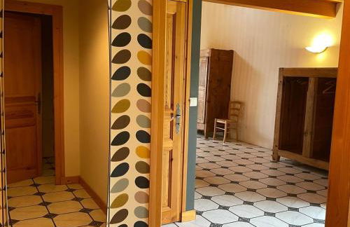 Charmante Maison en Granit Près de Tence - FR-1-582-134 - Foto 14