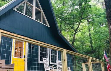 Newly renovated A-frame 5 Min walk to main street - Foto 3