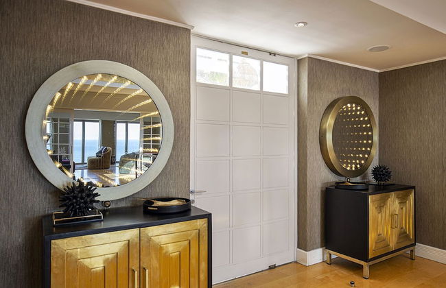 Clifton YOLO Spaces – Clifton Mansion Villa - Photo 6