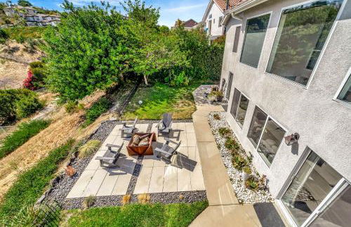 Stunning Hilltop 5BR With View And Hot Tub! - Foto 72