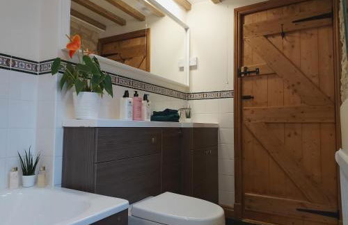 Thames Head Wharf - Historic Cotswold Cottage with Stunning Countryside Views - Foto 44