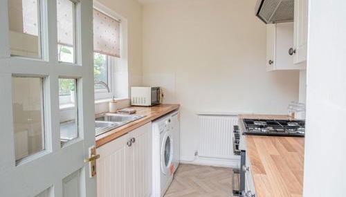 Warm Cottage Stay In Lindley - Long Term - Foto 4