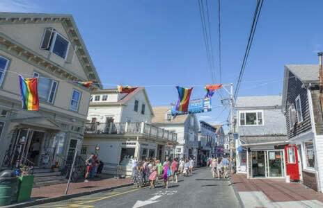 1 Min Walk to Water Town Patio and AC - Foto 24