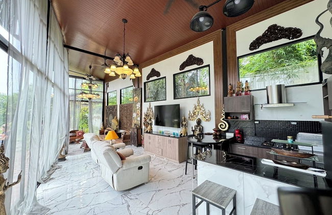 Huge Pool Villa with Private Lake - Foto 13