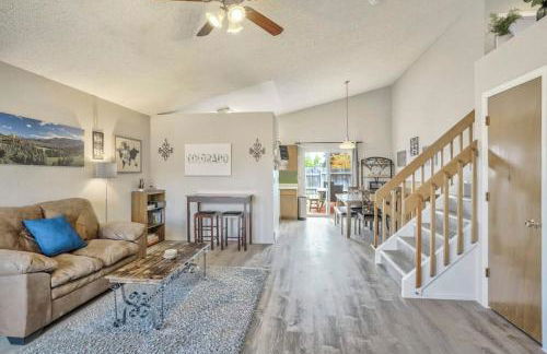 Witches Hollow Pet-Friendly Retreat Near Airport - Foto 10