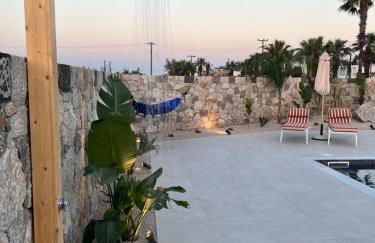 Cora May Central Villa with private pool 200m to the beach - Foto 3