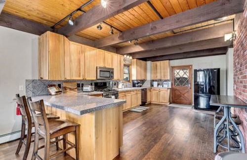 King of the Mountain. Private Hot Tub. Pets allowe - Foto 6