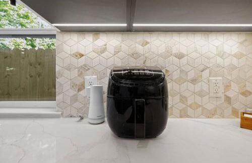 Luxury Home: Mins to NRG, Hobby Airport & Midtown - Foto 57