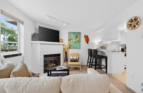 Free Parking - City Views - Near Attractions - Foto 16