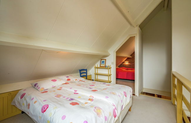 Cozy Holiday Home with Hot Tub in Lauwersoog by Lake - Foto 2