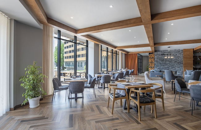 Dialog Kokhta Aparts - Foto 29