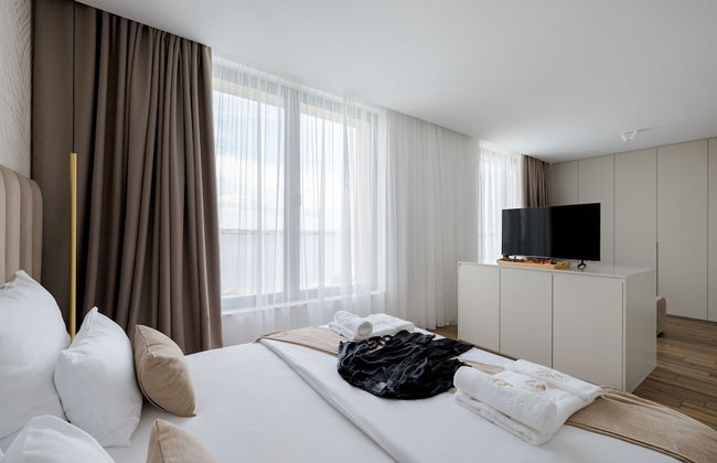 The Palms Resort - Photo 3