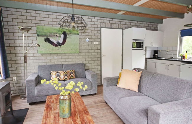 Detached Bungalow With Fireplace, in Appelscha - Foto 8