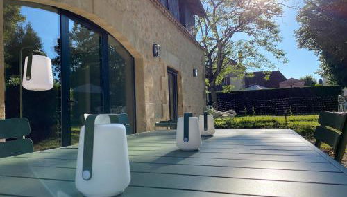 Superbe grange en Dordogne, au cœur de Trémolat - Foto 2, Garden