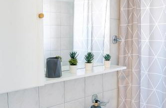 Hary's House Cozy Getaway 5 min from the Beach - Photo 16