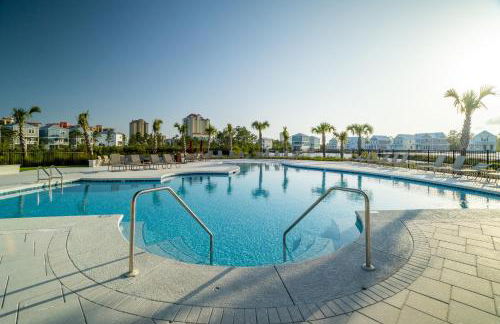 ~Spacious home near beach w/ game room and community pool~ - Photo 3