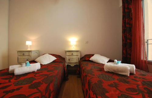 Le Vieux Port Apartments - Photo 16
