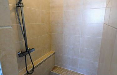 Magnifique maison avec piscine, idéalement située - Foto 30