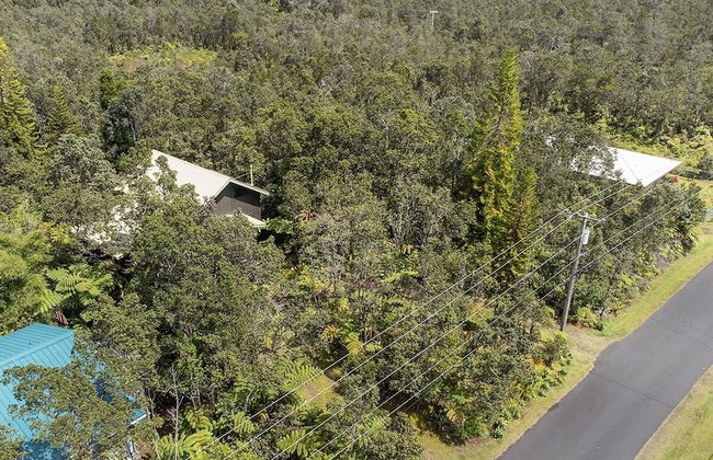 Halehikiola 3 Bedroom Home by RedAwning - Photo 33