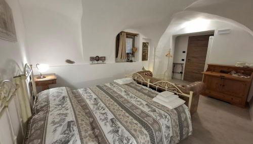 La SUITE delle Scuderie, con Vasca Freestanding, PetFiendly con Area Cani - Foto 4, wardrobe