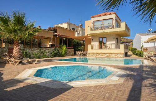 Family seaside Kladissos Villa with private heated pool! - Photo 51
