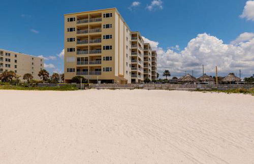 Beachfront Great Views King Bed Heated Pool Balcony - 301 - Foto 5