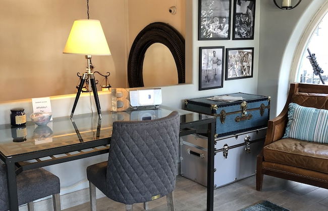 The Historic Broadlind Hotel at Long Beach Convention Center - Foto 7