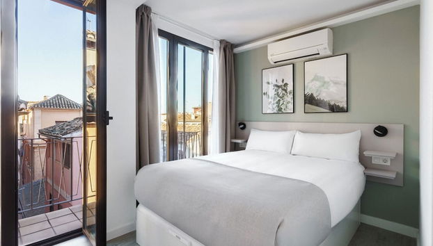 Limehome Granada Calle Lopez Rubio - Foto 2, Imagen principal