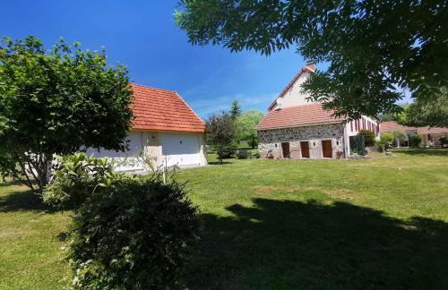 Gites Luzy Morvan Bourgogne - Foto 1