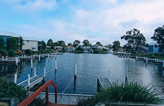 Captains Cove Luxury Apartments - 1st Floor Spa Deluxe - Photo 15