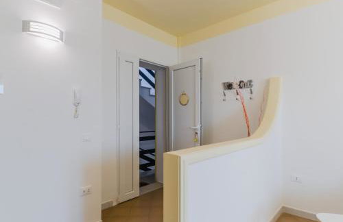 GuestHost - Salento 4 Stars - Blue & Yellow - Photo 18