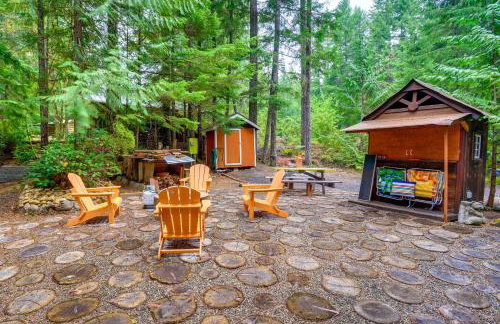 Adorable A-Frame Cabin, Steps to Lake Cushman! - Foto 20