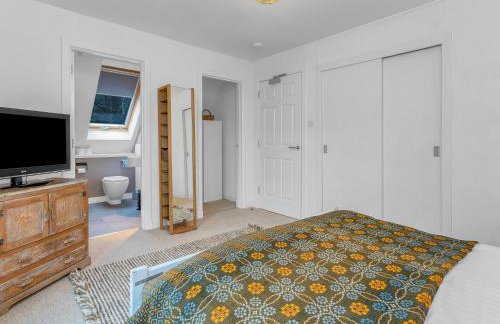 Cheerful Stays: 4 Bedroom Cottage in Arrochar - Foto 49