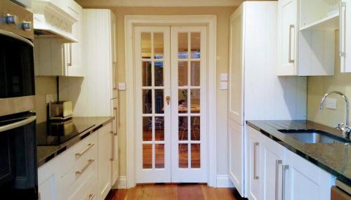 Elegant & spacious parkside 2-bedroom 2-bathroom flat in period building facing Blackheath - parking, great Greenwich location, easy for O2 Arena and City, very near Marathon start line! - Foto 4