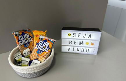 Flat funcional e moderno em Uvaranas-com elevador - Foto 2