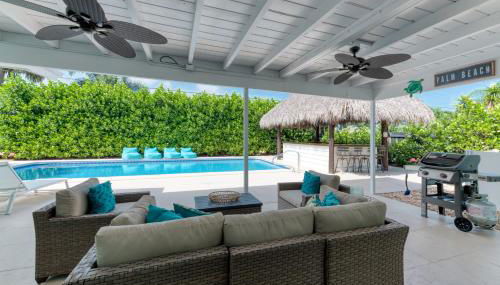 Tropical Villa Pool Home w/ Tiki Bar! Sleeps 9! - Foto 5