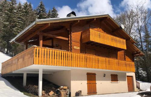 Family-friendly Self-catering Chalet Rental in Abondance - Sleeps 12 Portes du Soleil - Photo 1
