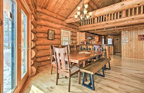 Lakefront Log Cabin with Dock about 9 Mi to Lutsen Mtn - Foto 7