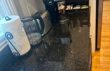 Spacious Coastal Retreat in Buzzards Bay, Quiet & Family-Friendly - Foto 26